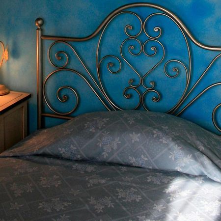 Отель Agriturismo Fara Montegiorgio Номер фото