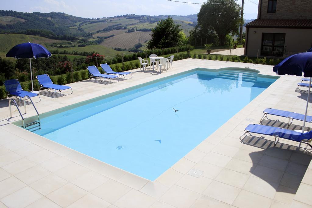 Отель Agriturismo Fara Montegiorgio Номер фото