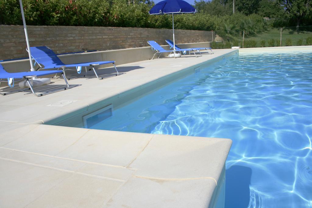 Отель Agriturismo Fara Montegiorgio Экстерьер фото