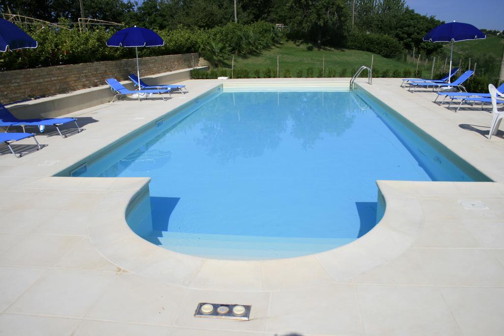Отель Agriturismo Fara Montegiorgio Экстерьер фото