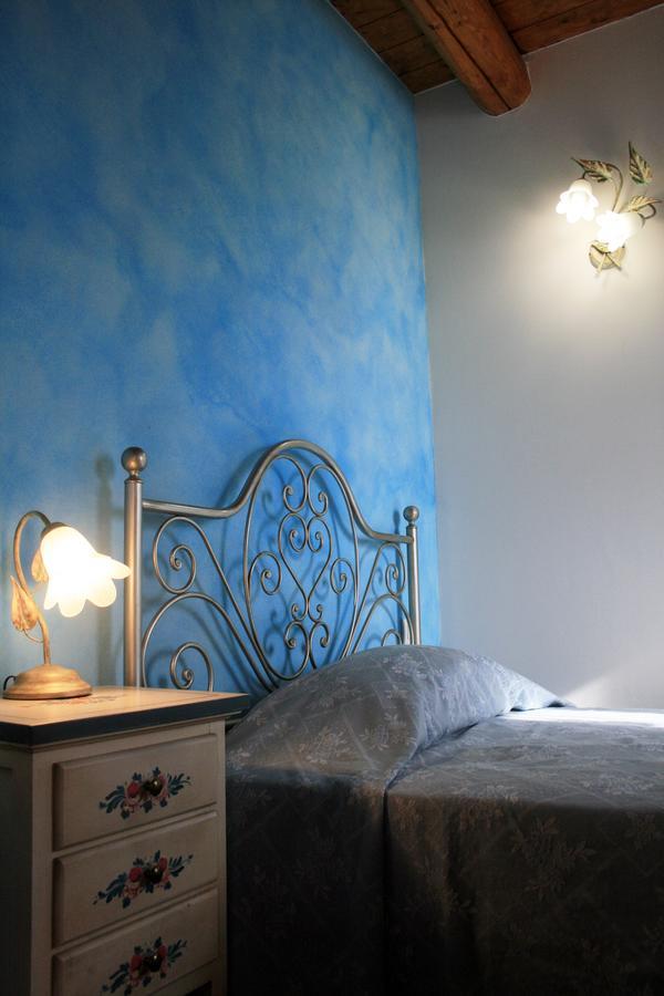 Отель Agriturismo Fara Montegiorgio Номер фото